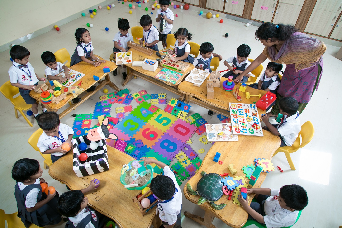 Children learning together in a literacy program